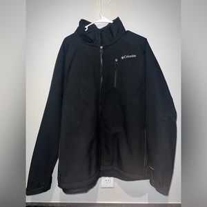 Columbia wind/rain jacket